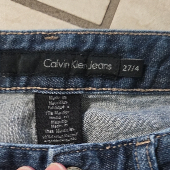 Calvin Klein Women's Dark Blue Straight Jeans Size 27/4 - Picture 2 of 4